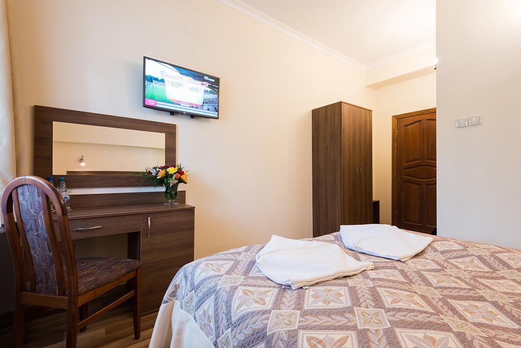 Hotel Victoria Olkusz Ngoại thất bức ảnh