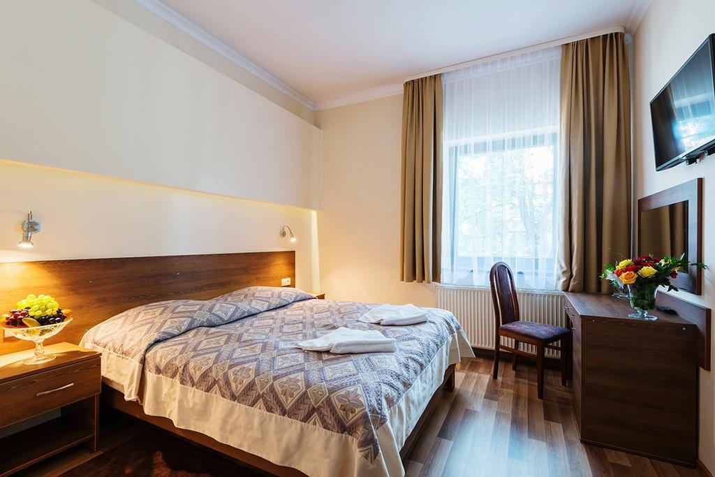 Hotel Victoria Olkusz Ngoại thất bức ảnh